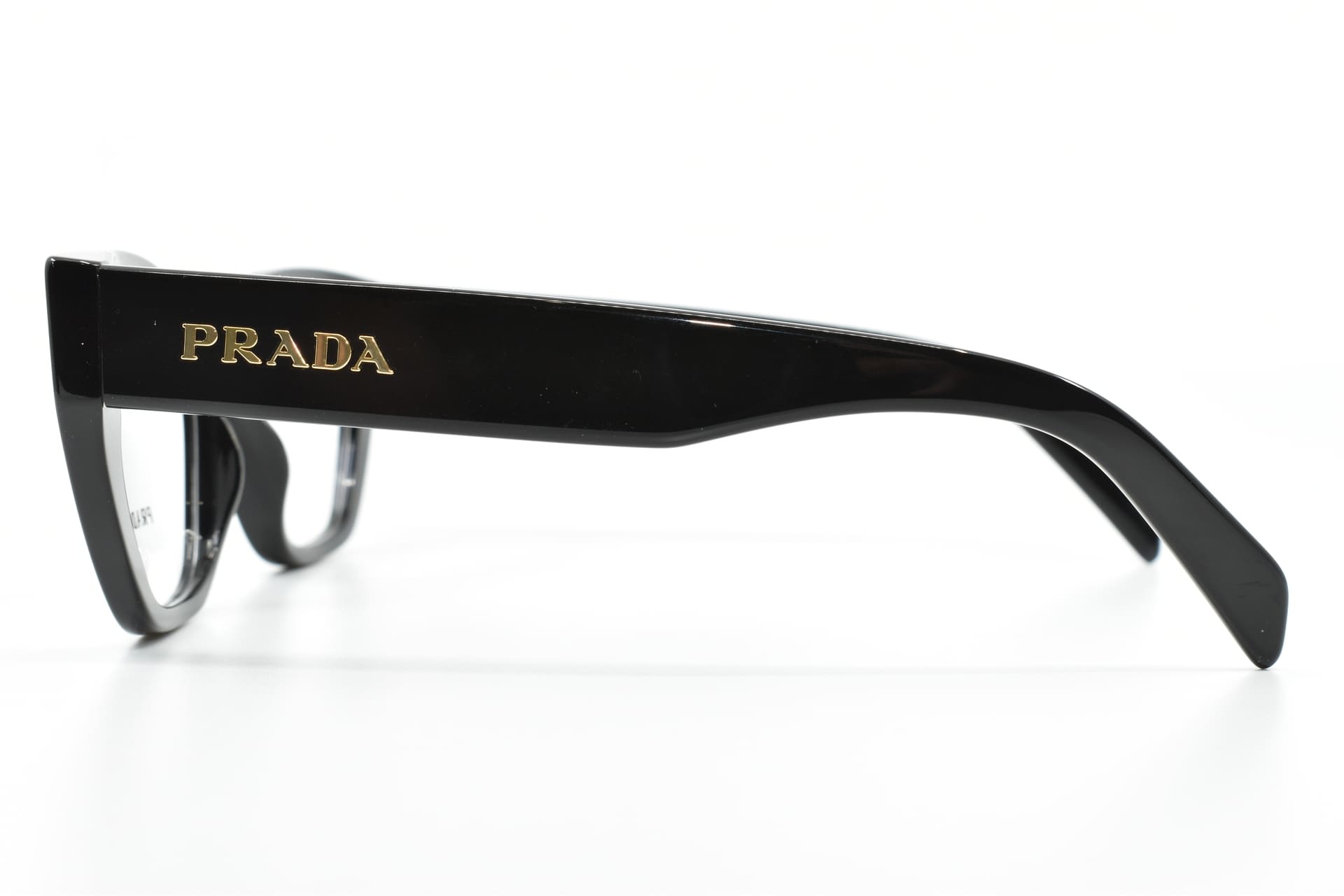 Prada - Noire / 53-18-145